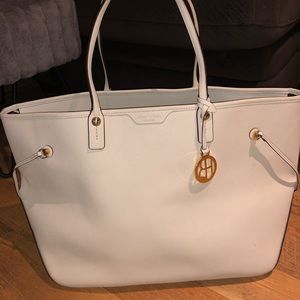 Henri Bendel large tote